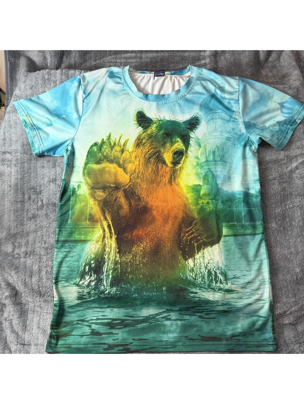 Kids XL All Over Print Bear T-Shirt Forest Wildlife Graphic Tee Youth XL - USED